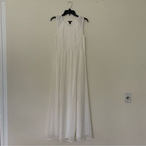 ❄️H&M Woman’s maxi dress